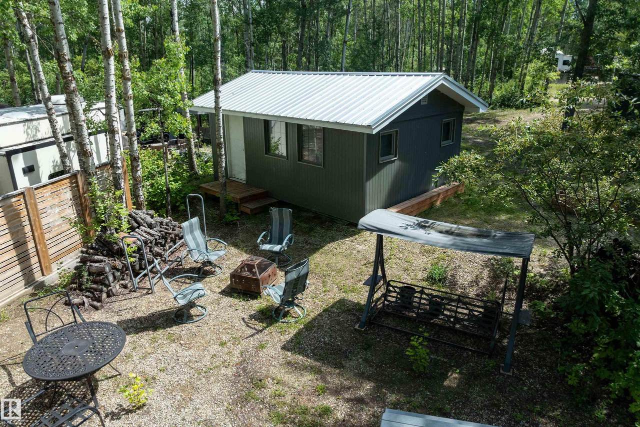 https://bt-photos.global.ssl.fastly.net/alberta/1280_boomver_1_E4475850-2.jpg