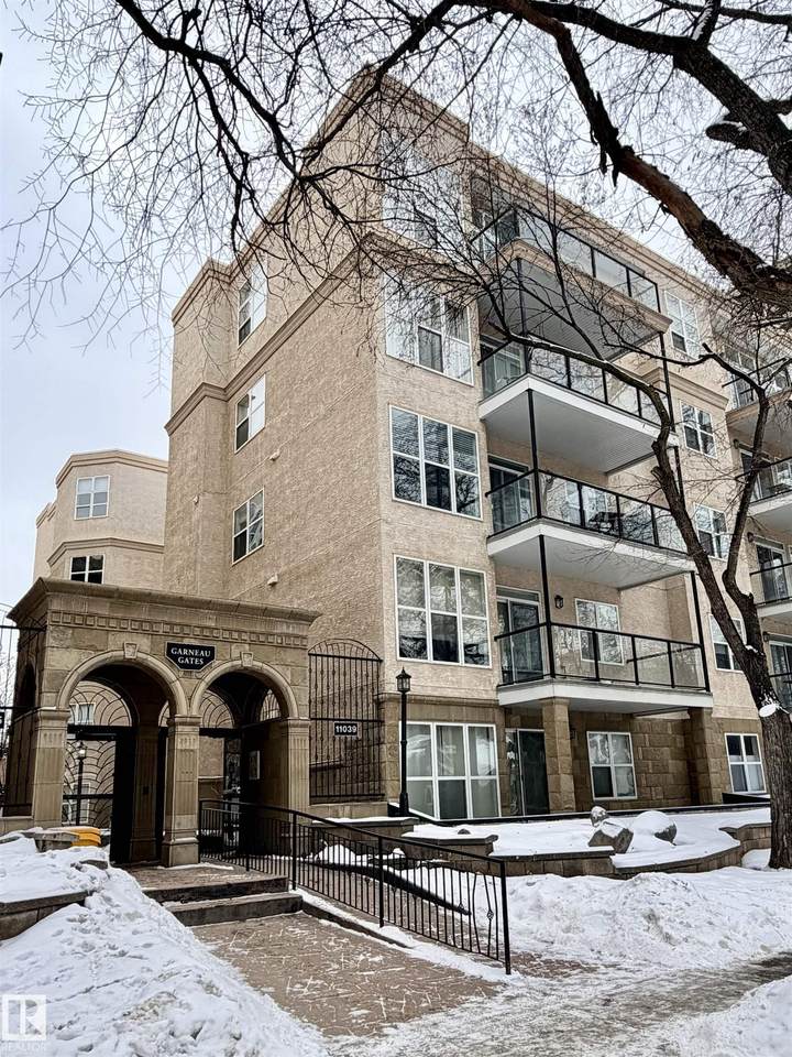 11039 83 Avenue - Photo 1