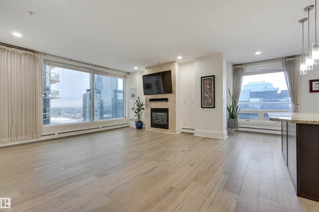 10136 104 Street - Photo 1