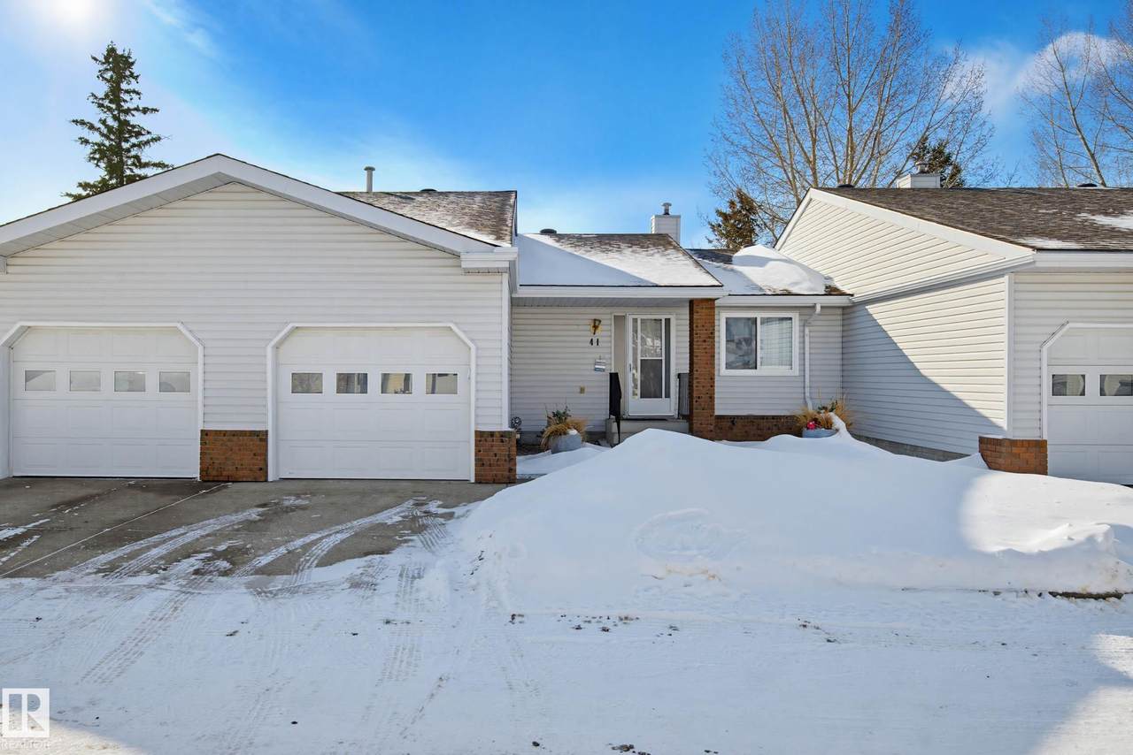 903 109 Street - Photo 1