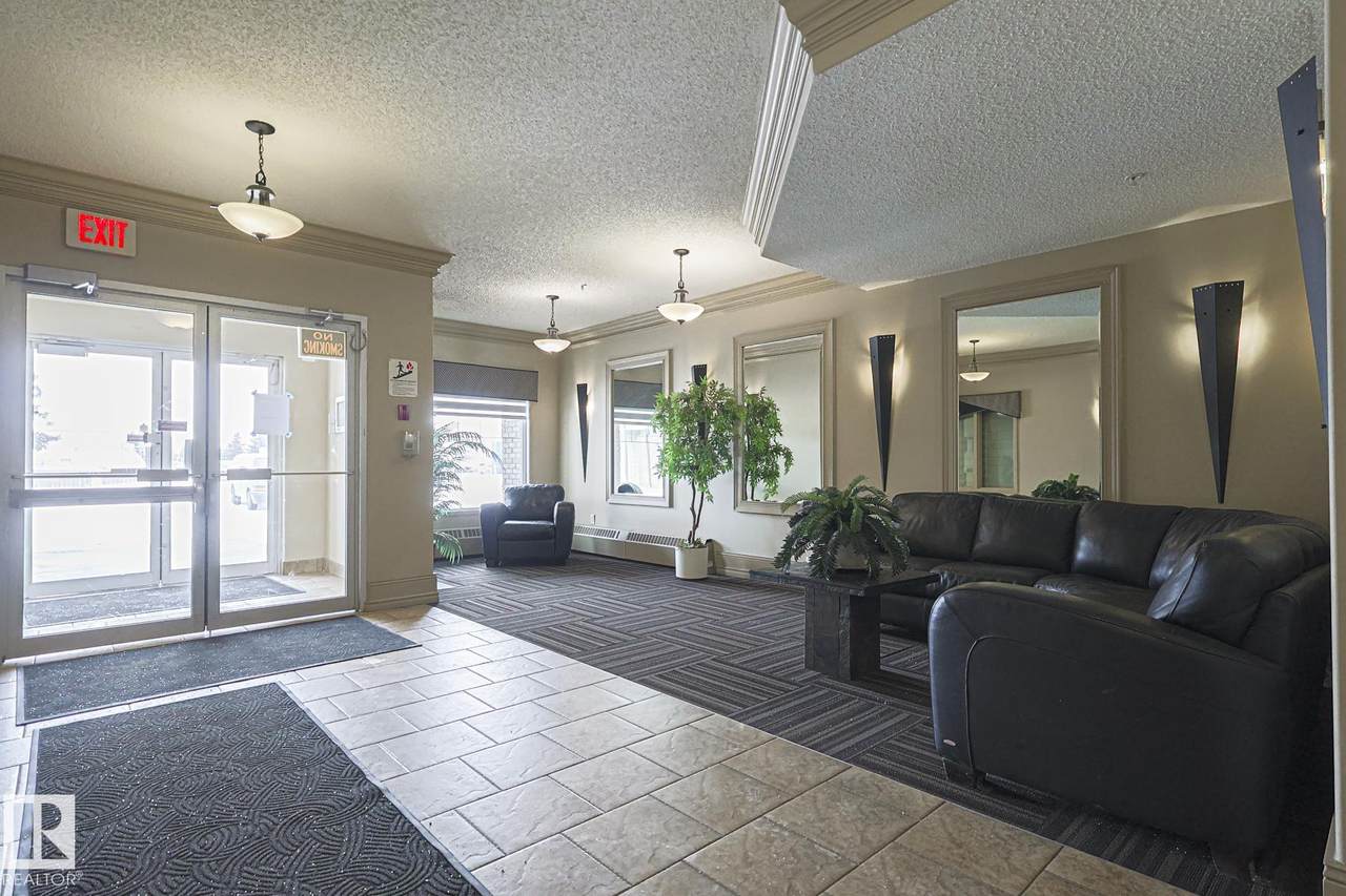https://bt-photos.global.ssl.fastly.net/alberta/1280_boomver_1_E4476588-2.jpg