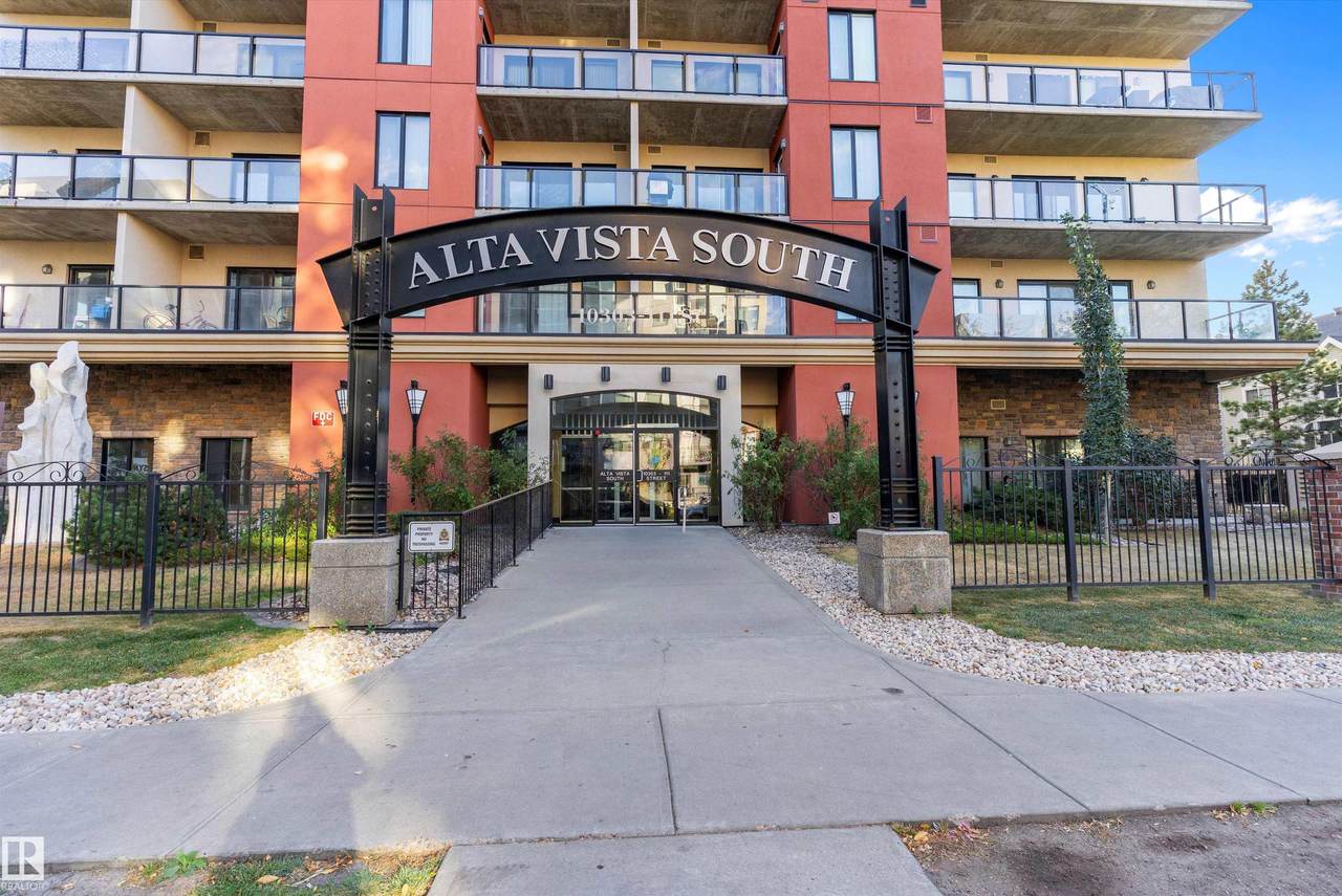 10303 111 Street - Photo 1