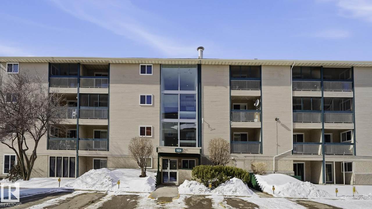 1624 48 Street - Photo 1