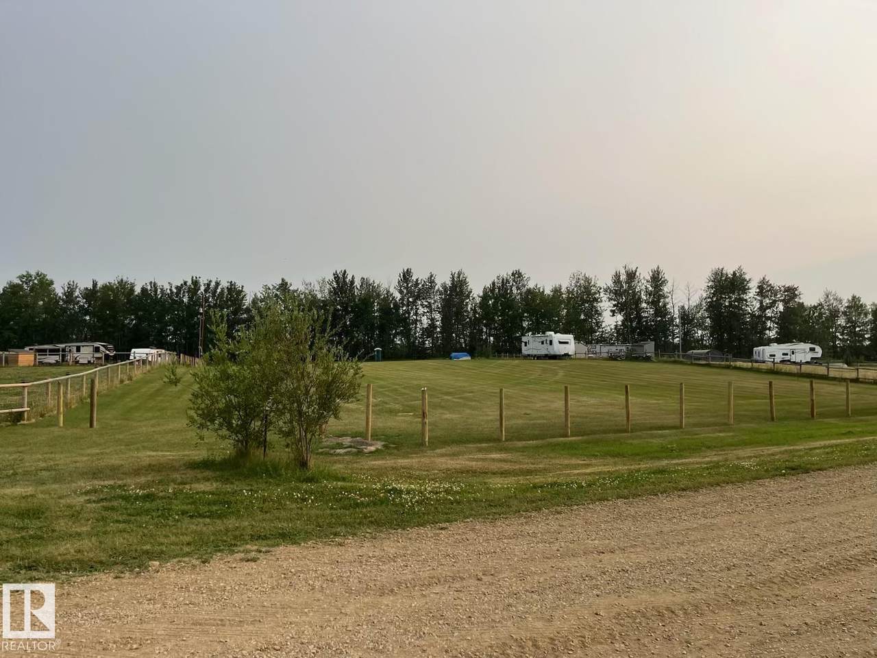 2 Ambrose Avenue - Photo 1