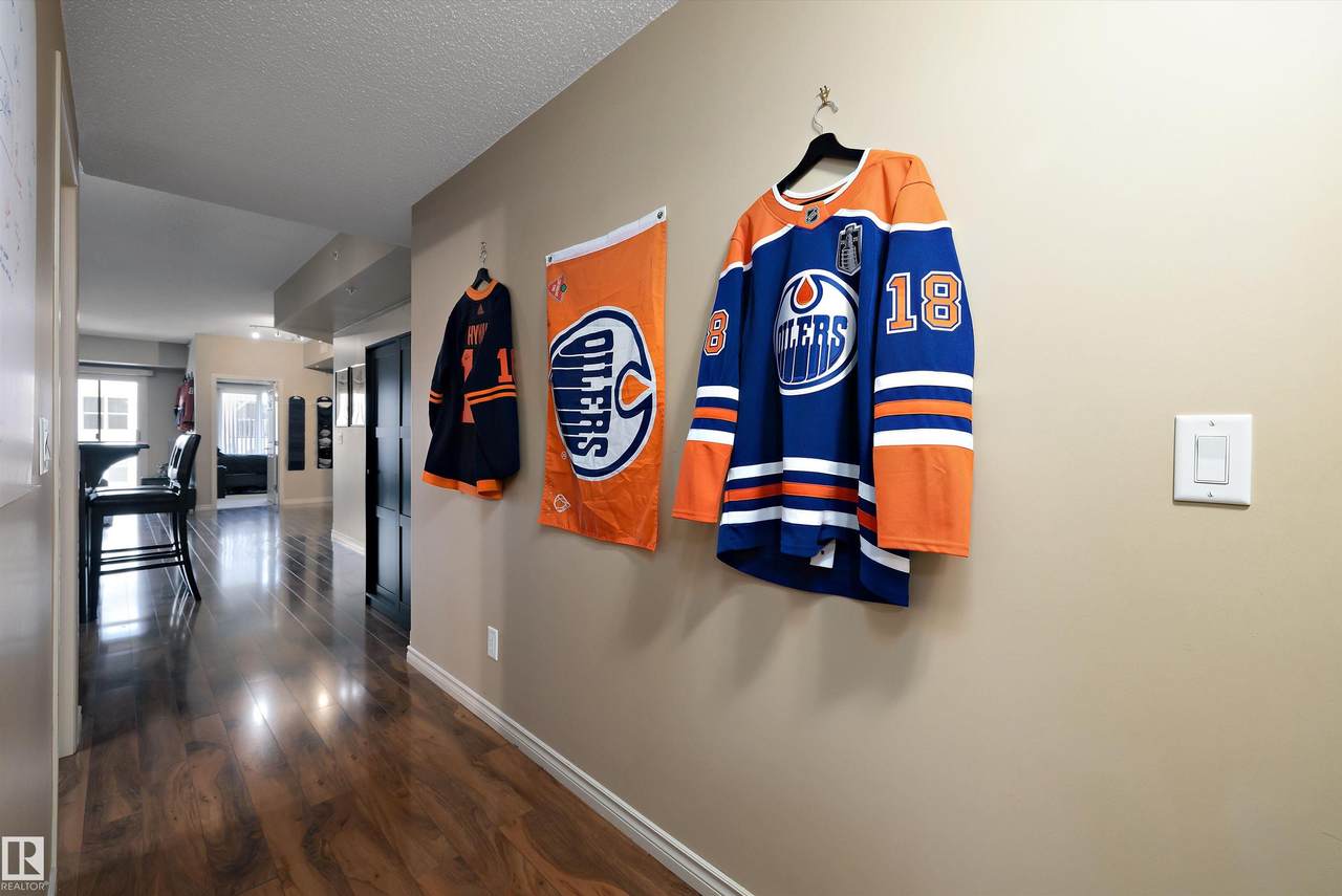 https://bt-photos.global.ssl.fastly.net/alberta/1280_boomver_1_E4477657-2.jpg