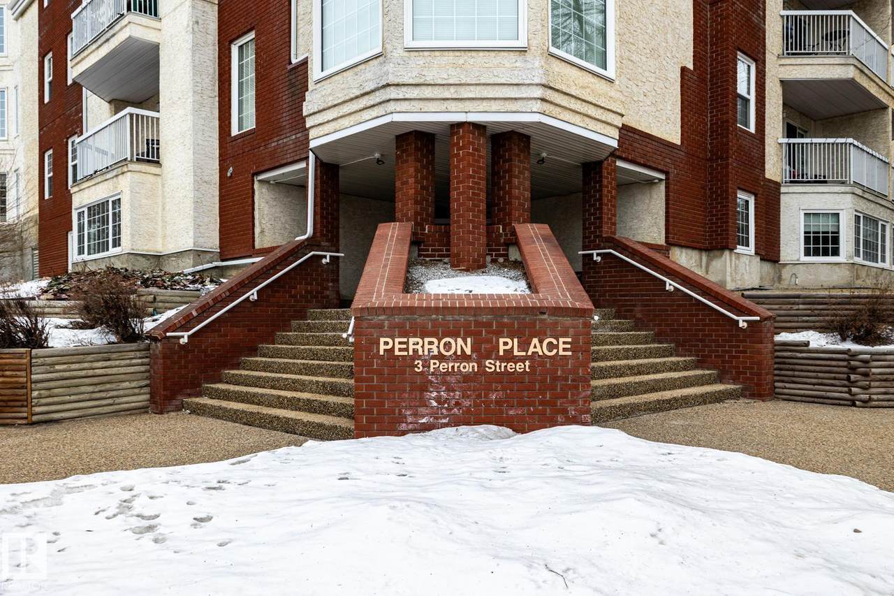 3 Perron Street - Photo 1