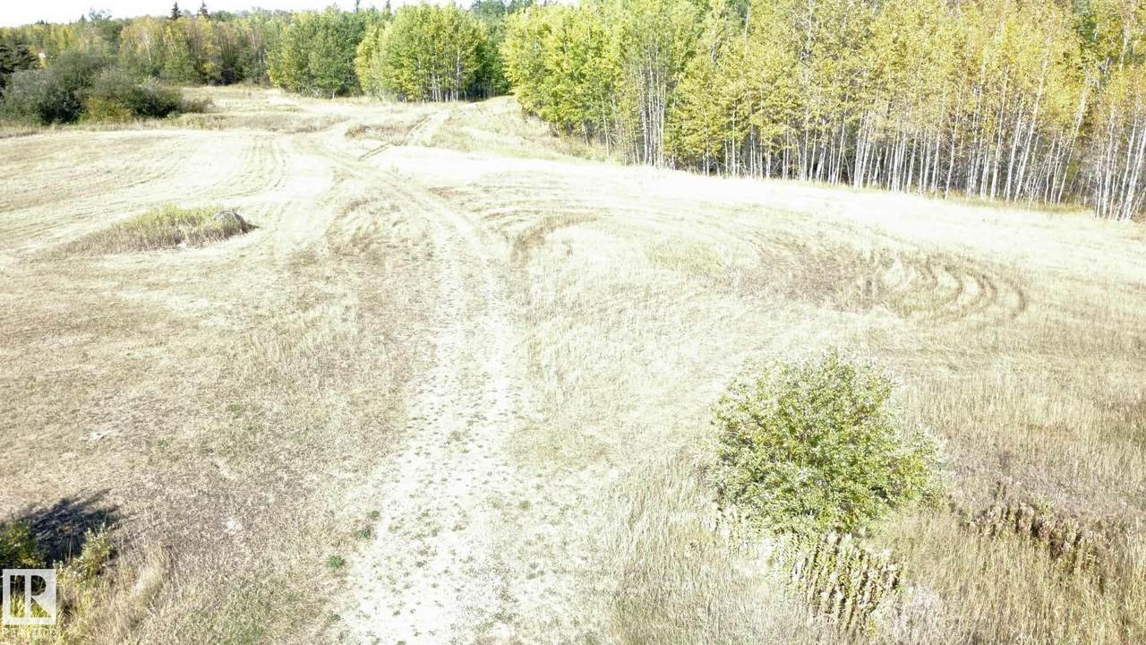 https://bt-photos.global.ssl.fastly.net/alberta/1280_boomver_1_E4477917-2.jpg