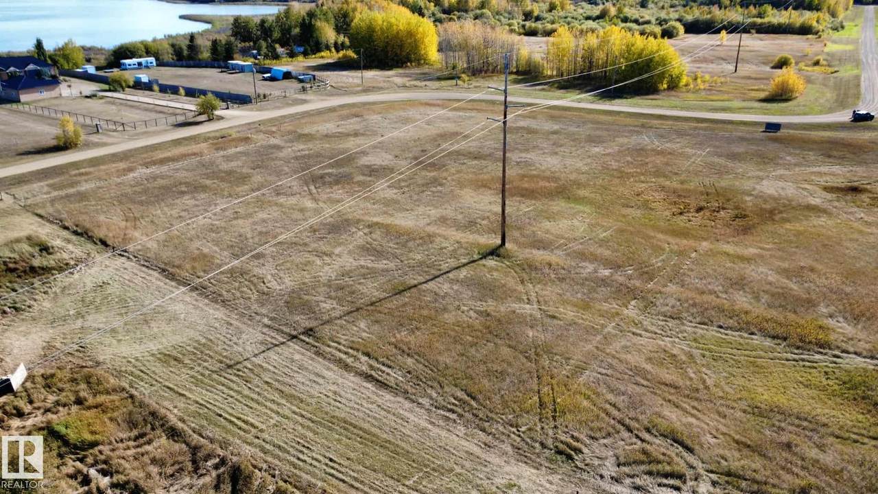 9 Bechthold Bay 104, 191054 Twp 852 - Photo 1