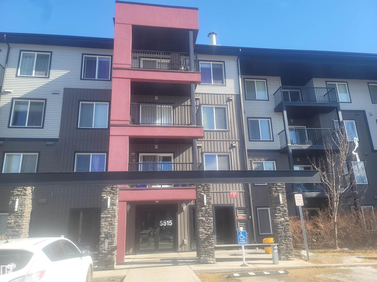 5515 7 Avenue - Photo 1