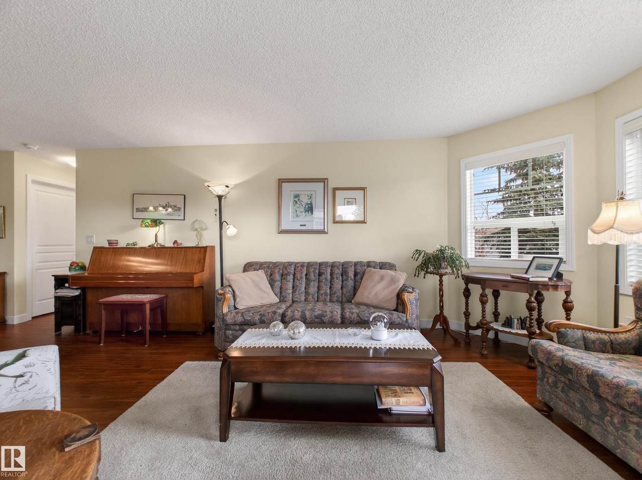 https://bt-photos.global.ssl.fastly.net/alberta/1280_boomver_1_E4478290-2.jpg