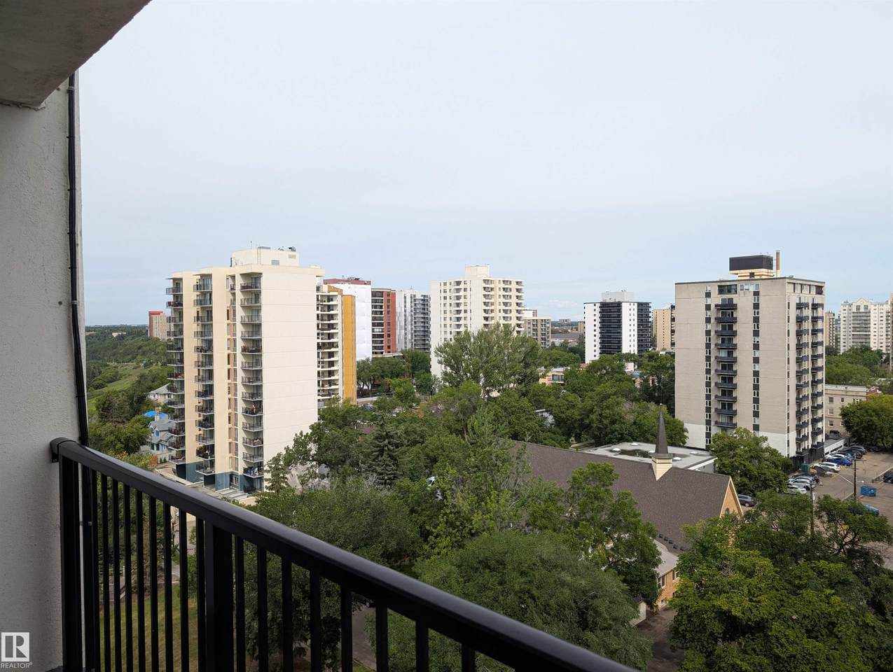 11307 99 Avenue - Photo 1