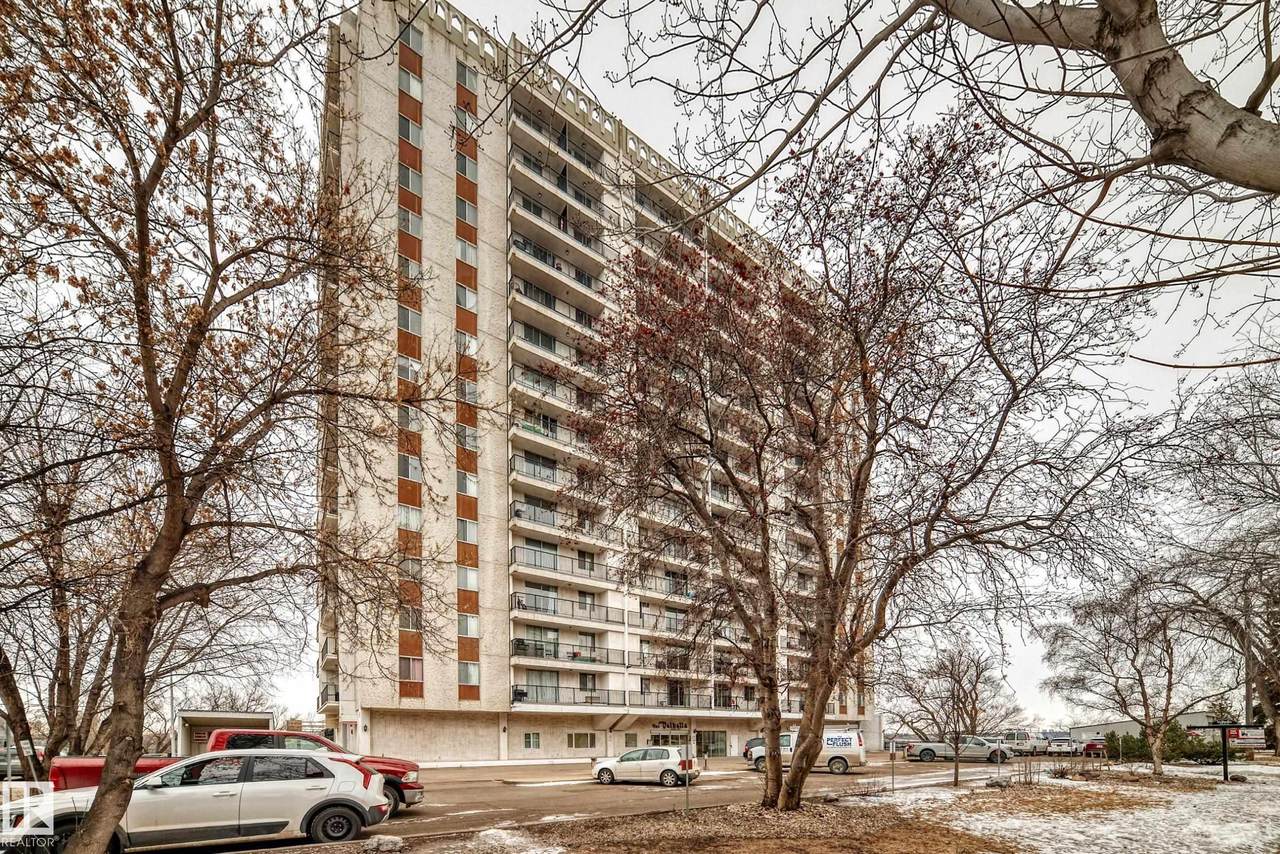 11307 99 Avenue - Photo 1