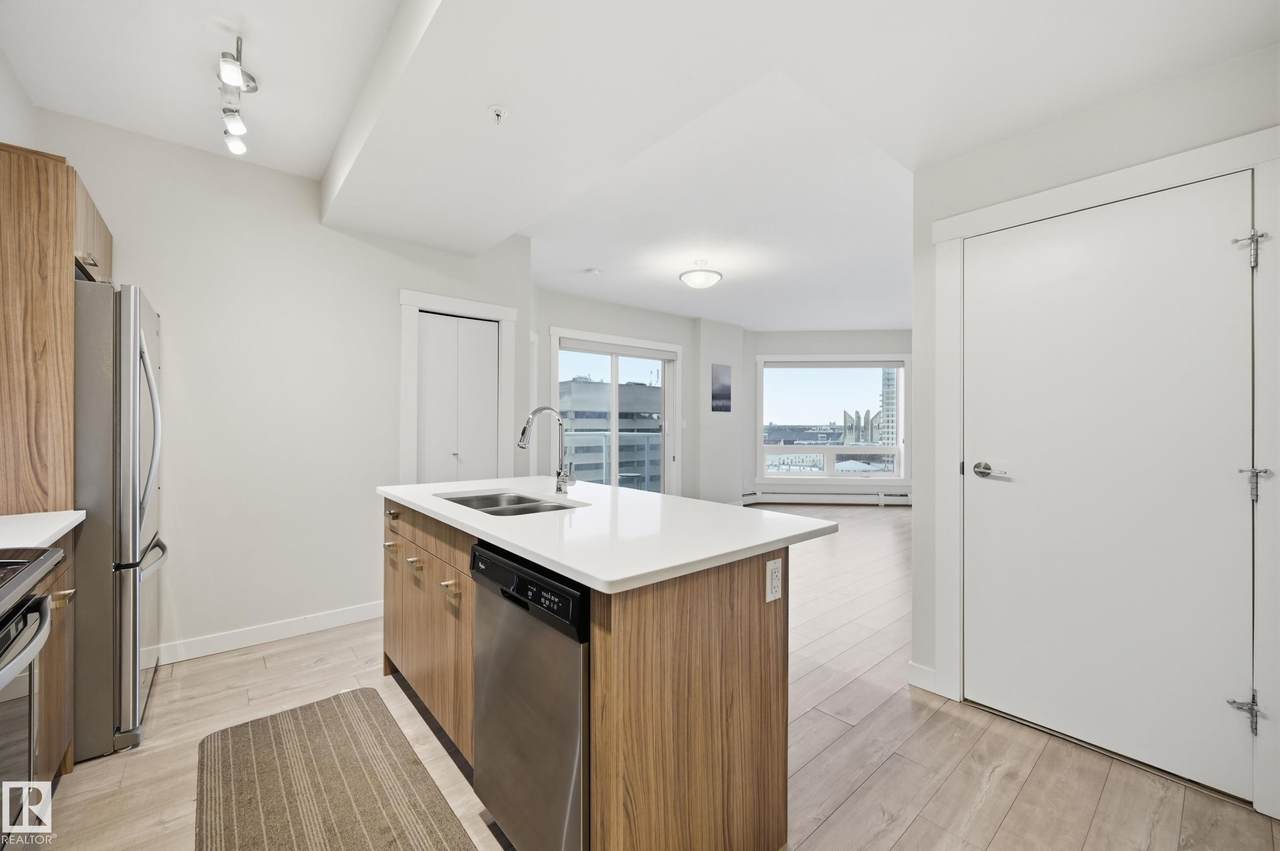https://bt-photos.global.ssl.fastly.net/alberta/1280_boomver_1_E4478834-2.jpg