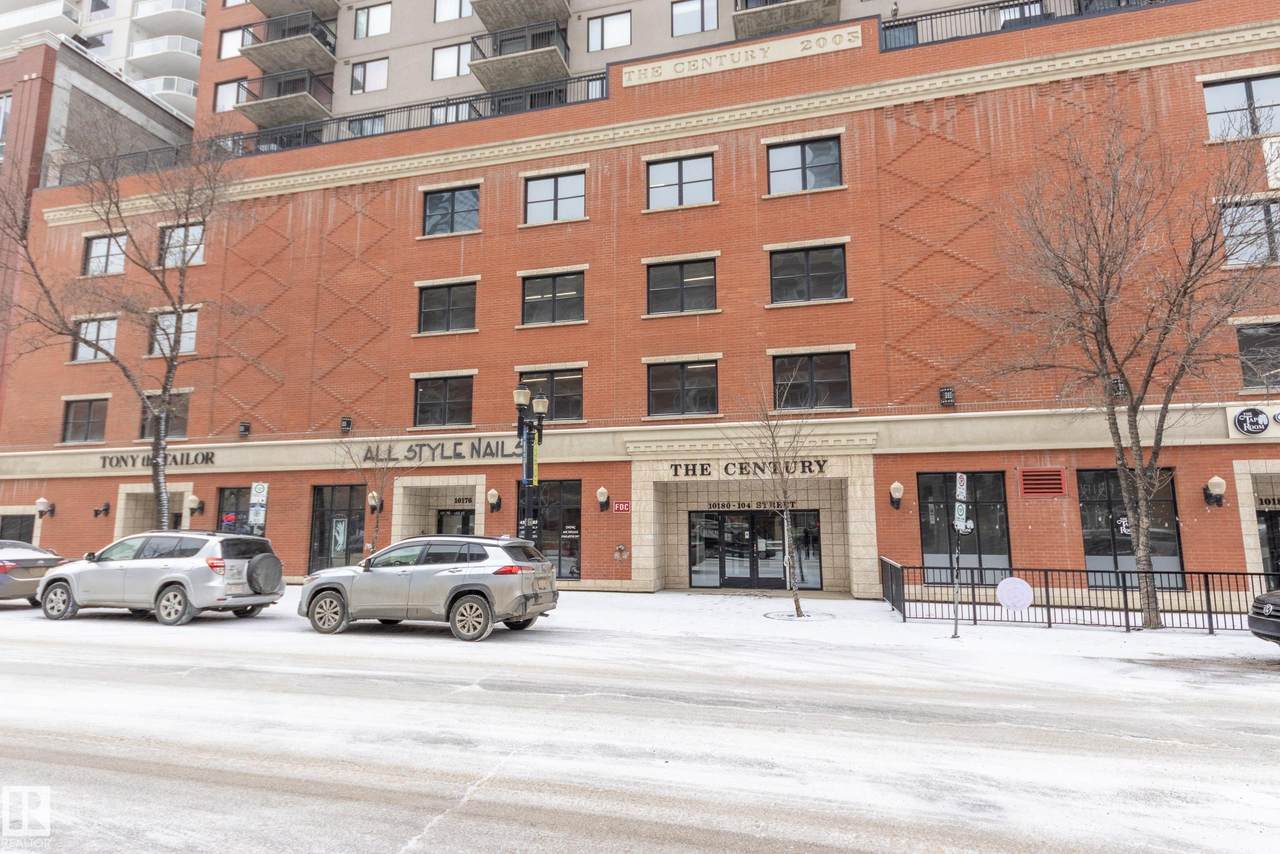 10180 104 Street - Photo 1