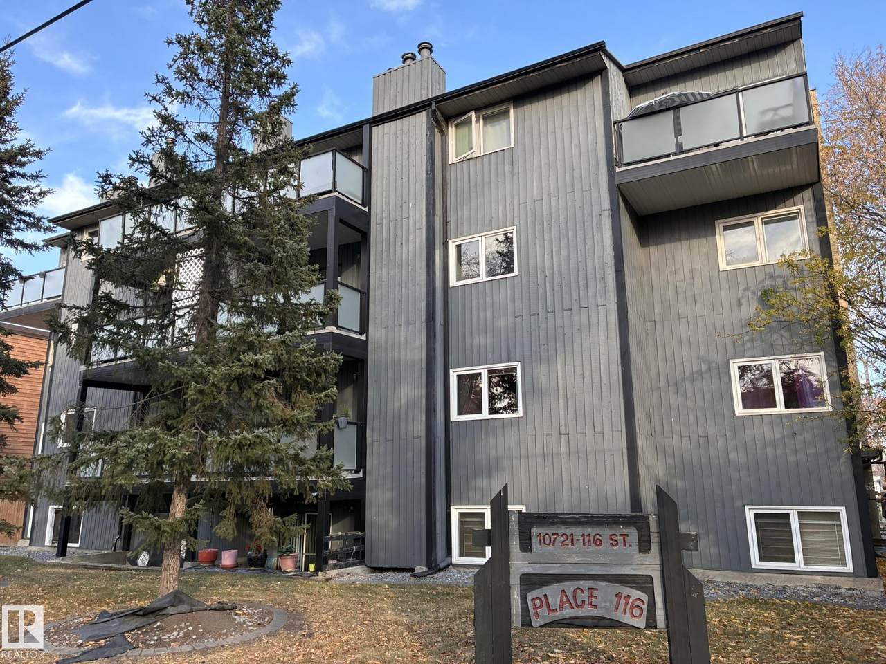 10721 116 Street - Photo 1