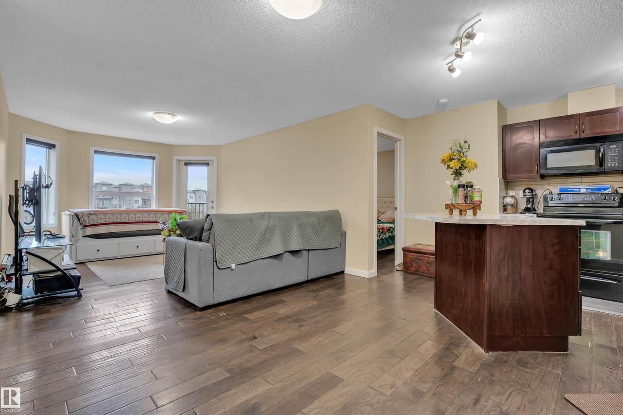 https://bt-photos.global.ssl.fastly.net/alberta/1280_boomver_1_E4479080-2.jpg