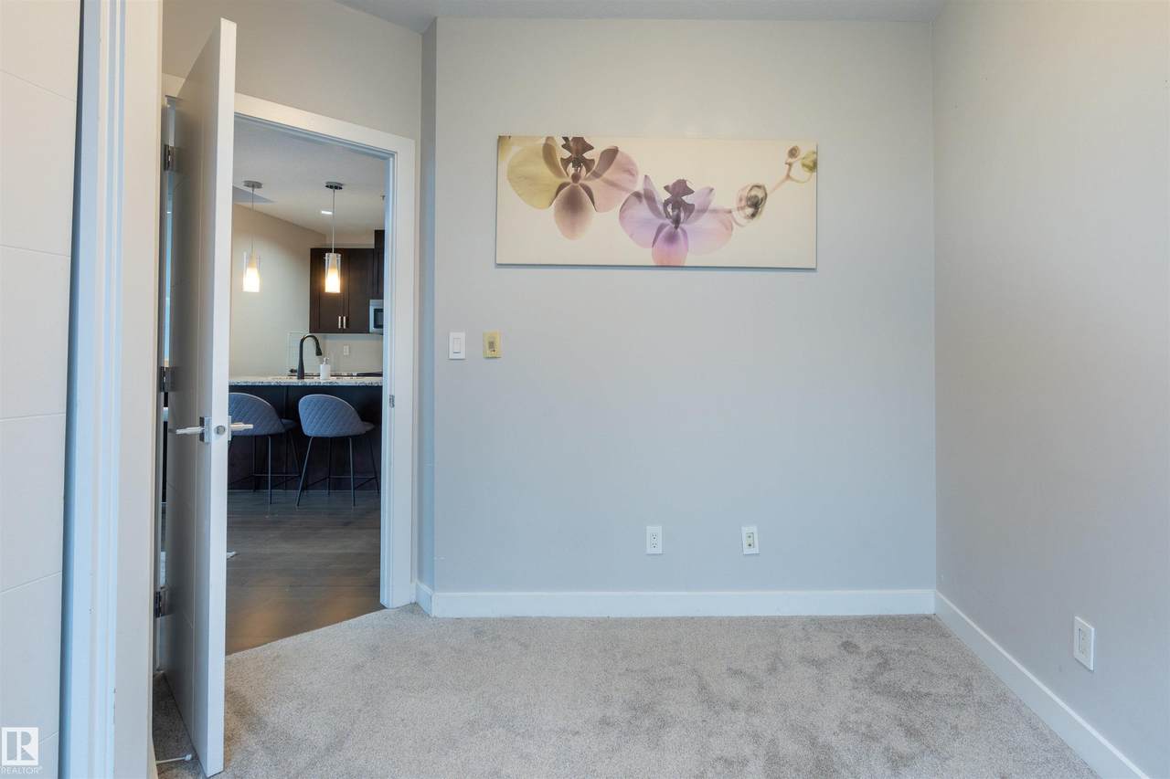 https://bt-photos.global.ssl.fastly.net/alberta/1280_boomver_1_E4479305-3.jpg