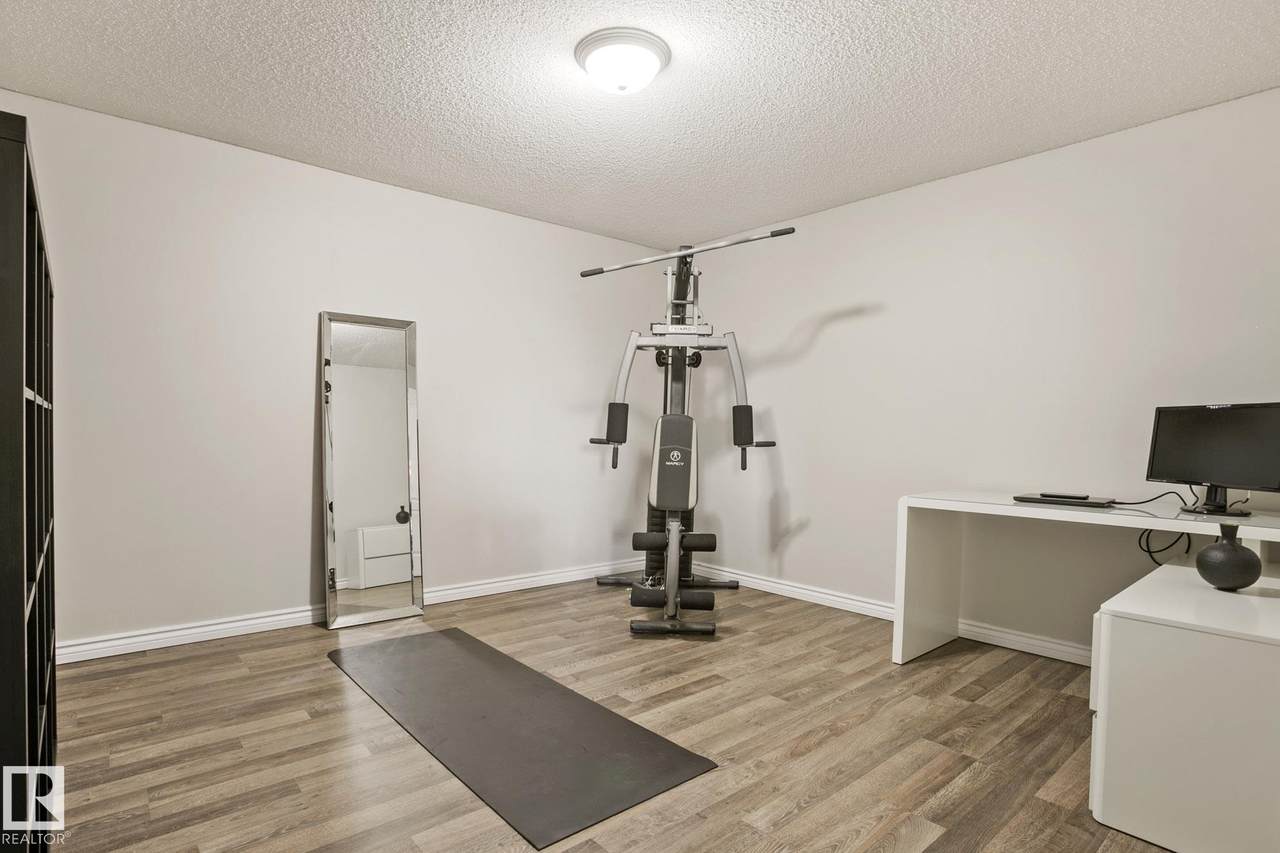 https://bt-photos.global.ssl.fastly.net/alberta/1280_boomver_1_E4479319-11.jpg