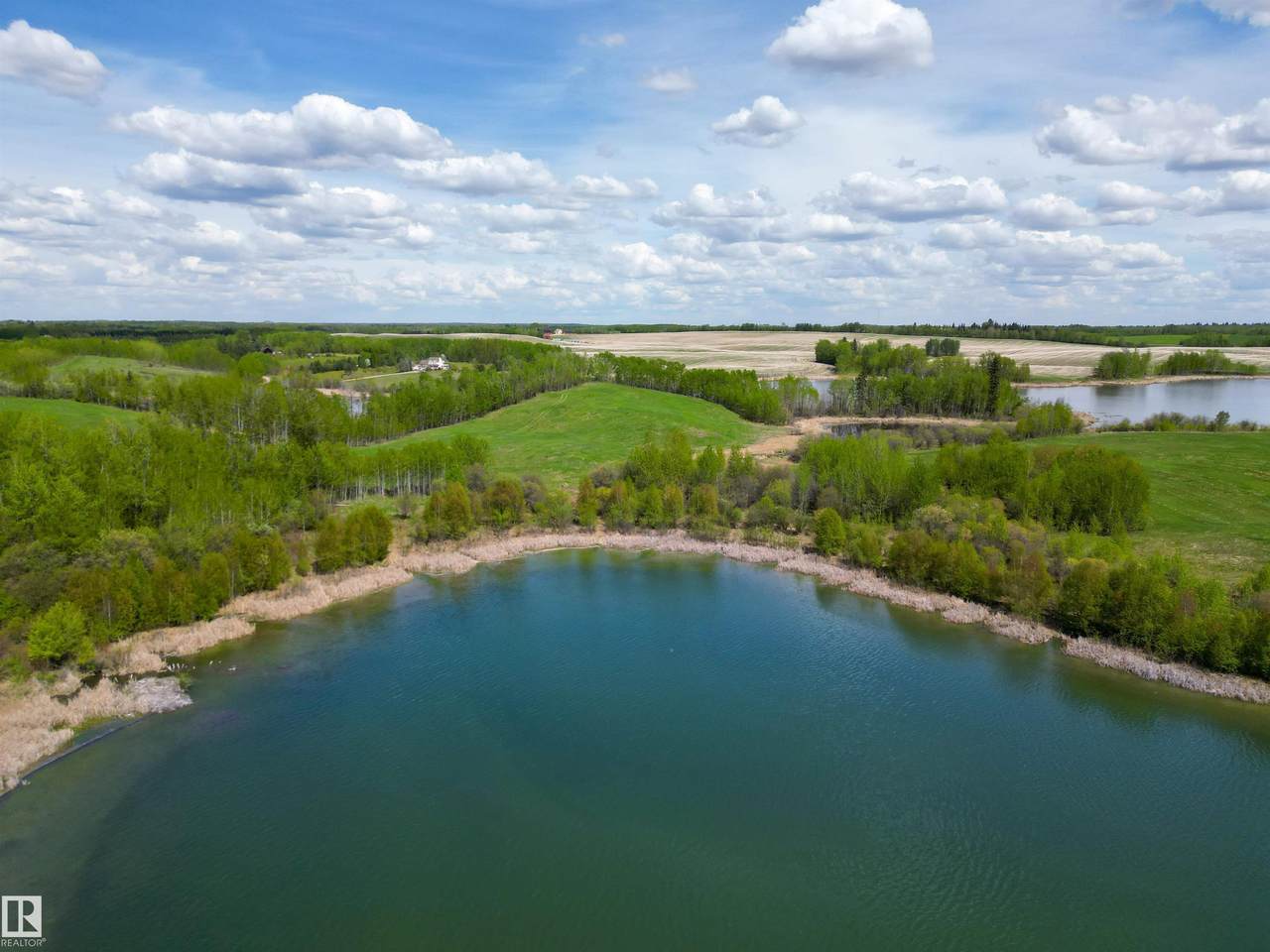 https://bt-photos.global.ssl.fastly.net/alberta/1280_boomver_1_E4479875-2.jpg