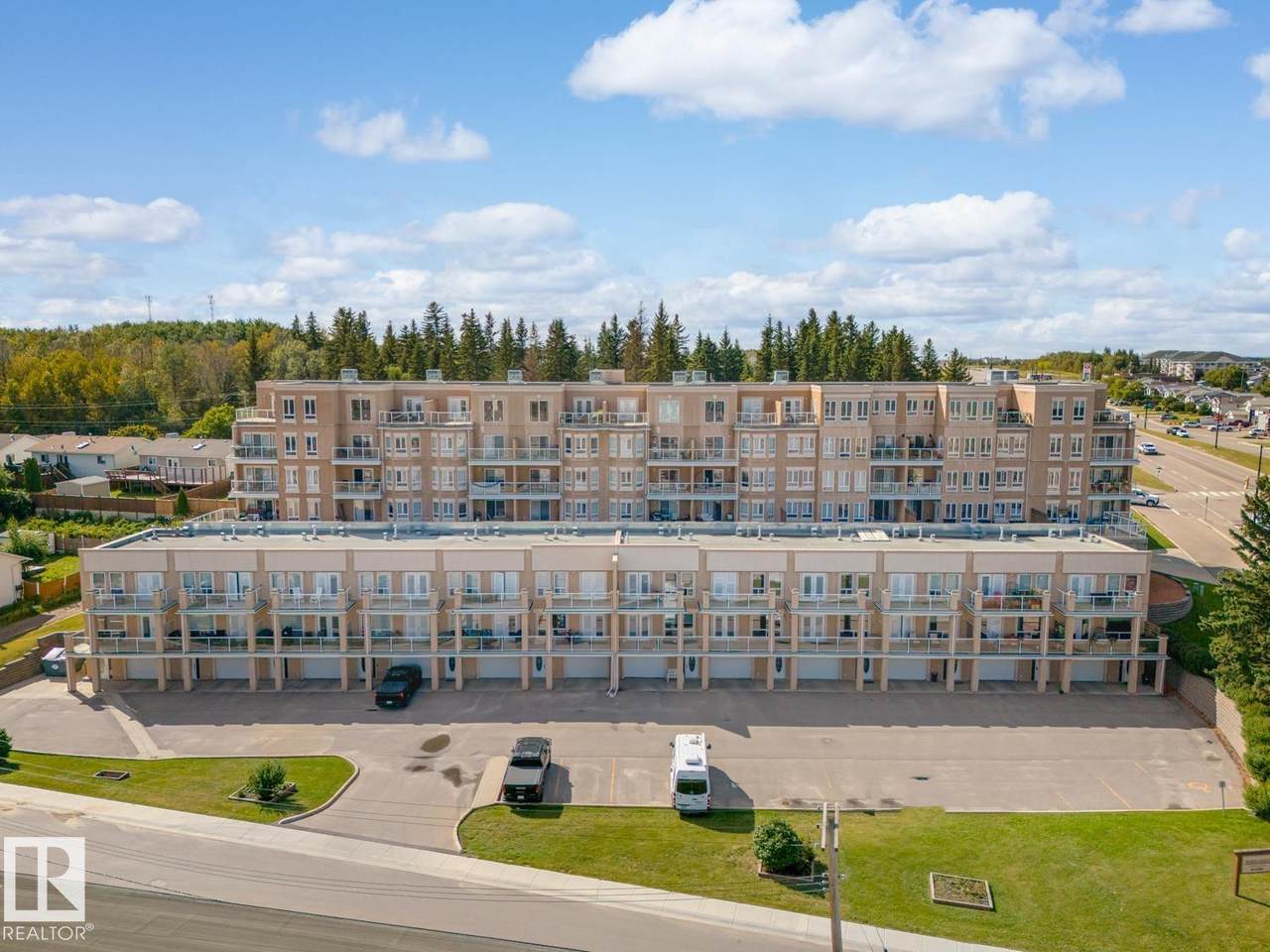 https://bt-photos.global.ssl.fastly.net/alberta/1280_boomver_1_E4480115-2.jpg