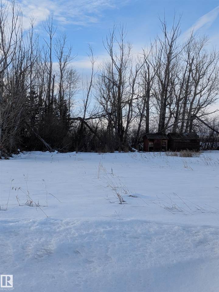 https://bt-photos.global.ssl.fastly.net/alberta/1280_boomver_1_E4480762-2.jpg