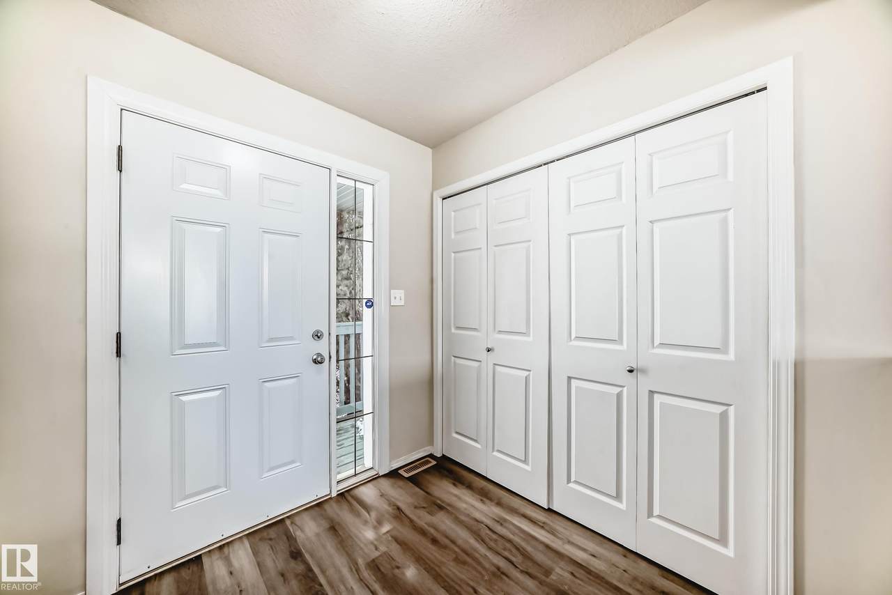https://bt-photos.global.ssl.fastly.net/alberta/1280_boomver_1_E4480985-2.jpg