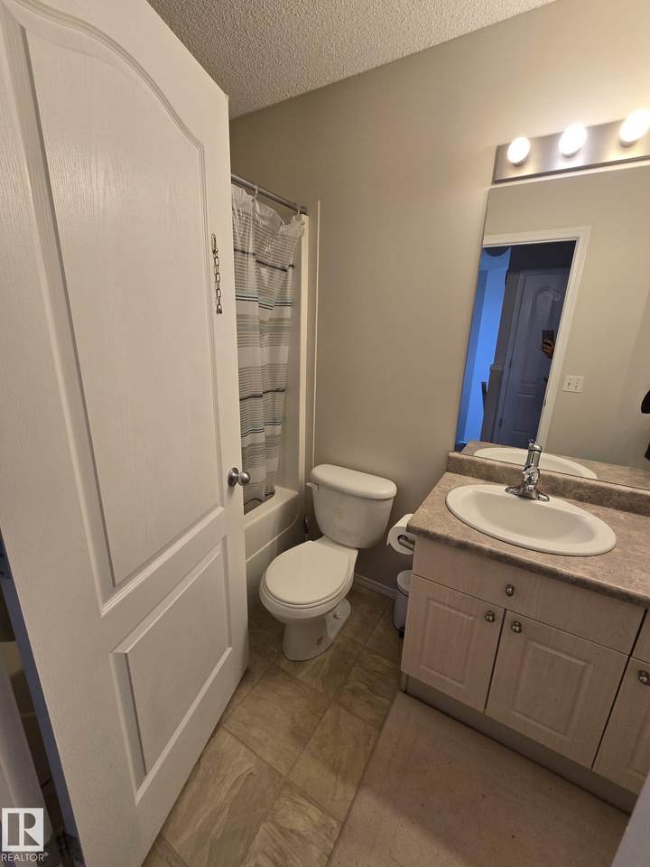 https://bt-photos.global.ssl.fastly.net/alberta/1280_boomver_1_E4481500-2.jpg