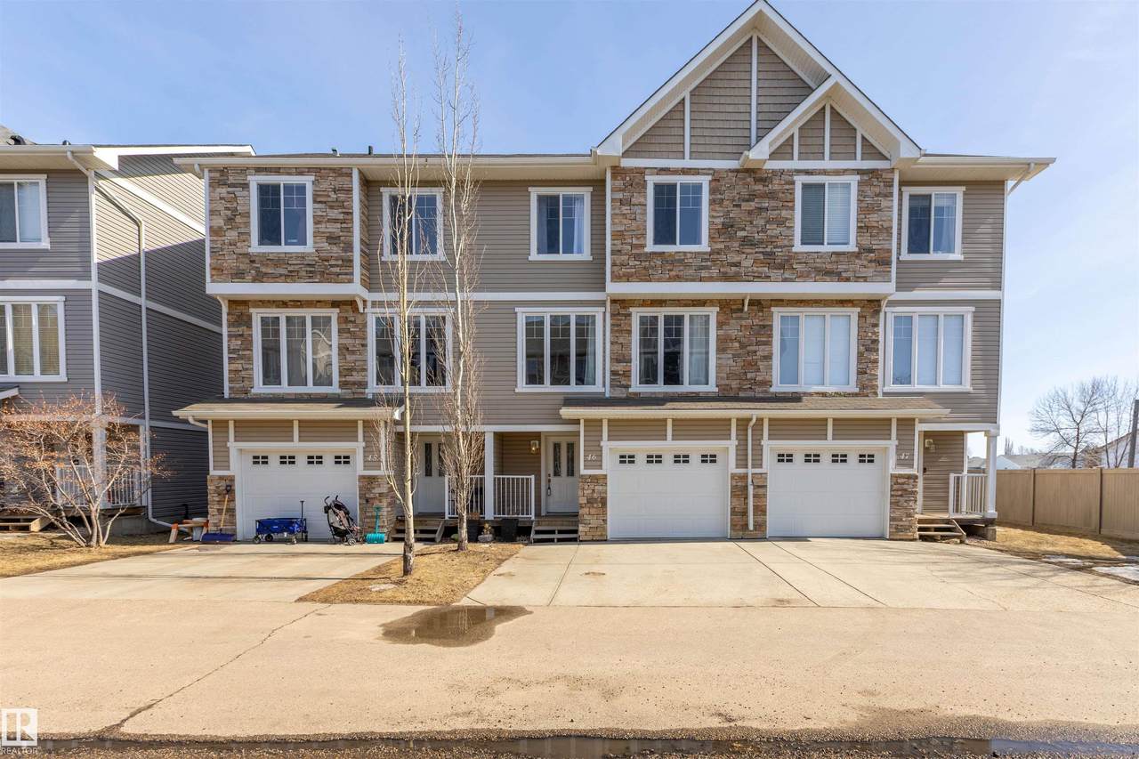9904 101 Avenue - Photo 1