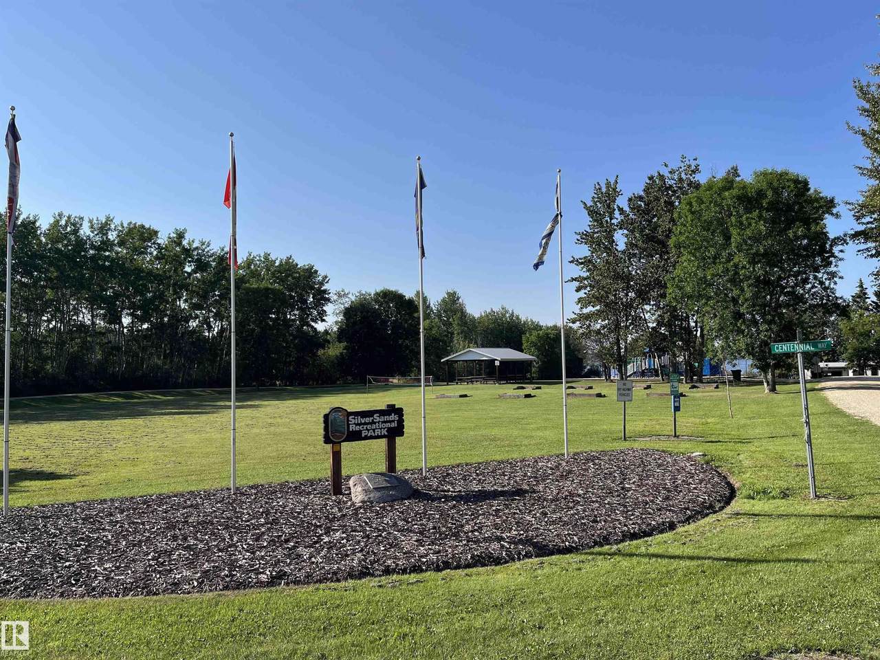 https://bt-photos.global.ssl.fastly.net/alberta/1280_boomver_1_E4482183-2.jpg