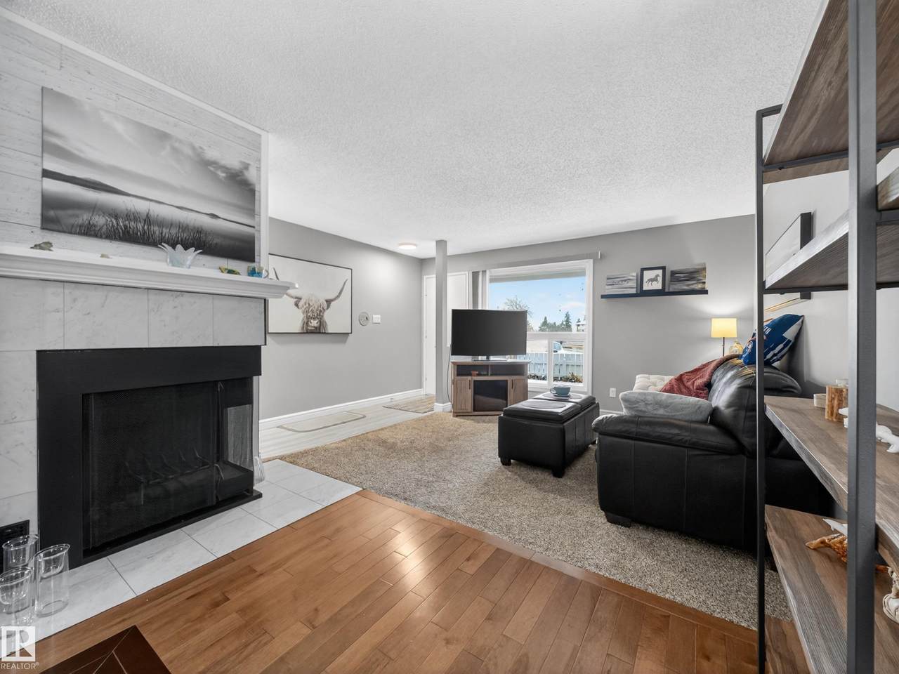 2703 79 Street - Photo 1