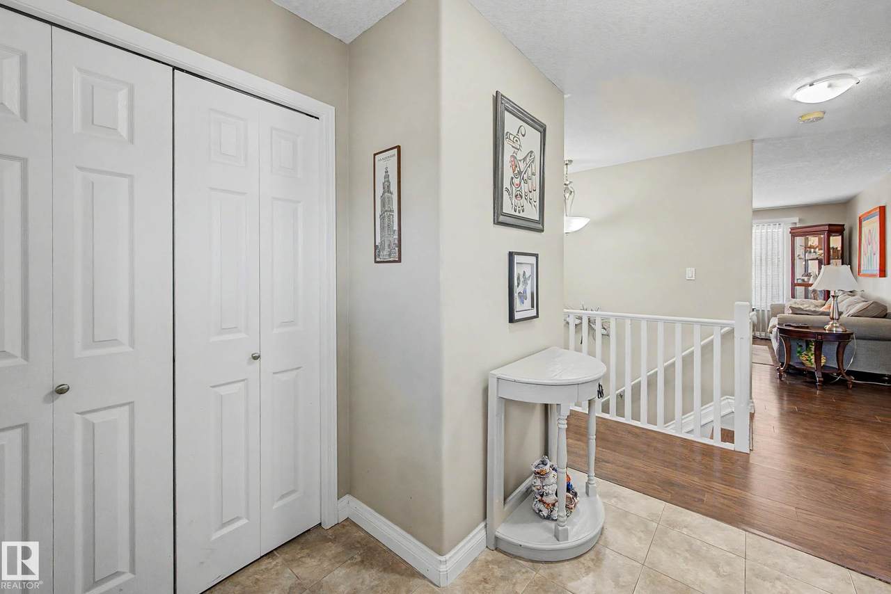 https://bt-photos.global.ssl.fastly.net/alberta/1280_boomver_1_E4483088-2.jpg