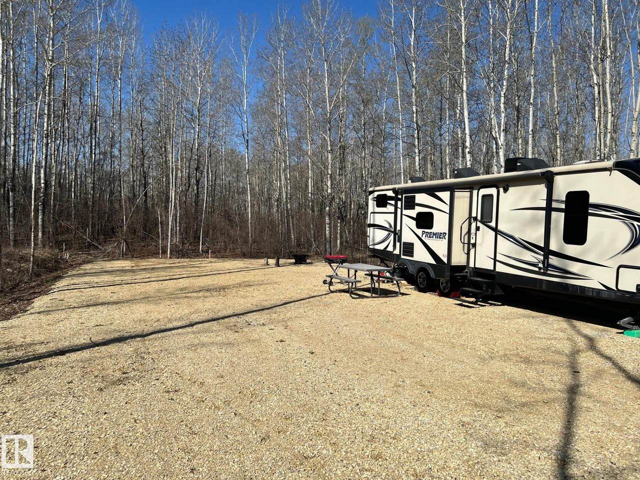 https://bt-photos.global.ssl.fastly.net/alberta/1280_boomver_1_E4483284-2.jpg