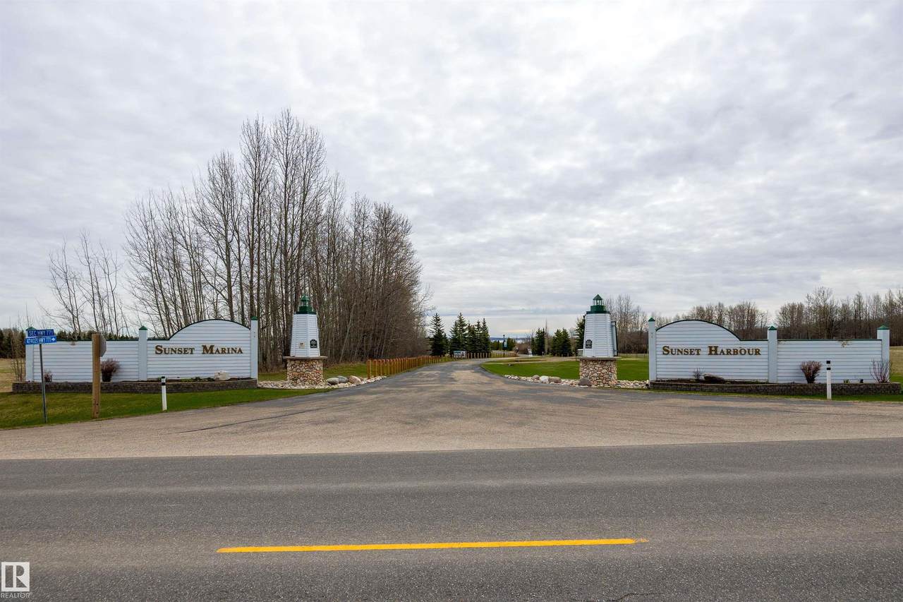 https://bt-photos.global.ssl.fastly.net/alberta/1280_boomver_1_E4483316-2.jpg
