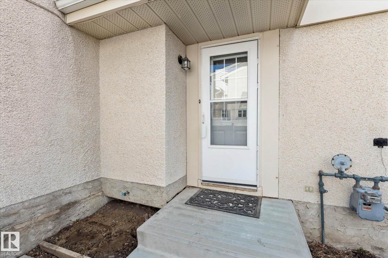 https://bt-photos.global.ssl.fastly.net/alberta/1280_boomver_1_E4483685-2.jpg