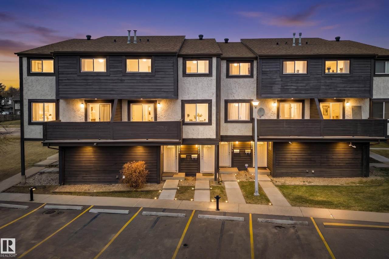 1556 69 Street - Photo 1