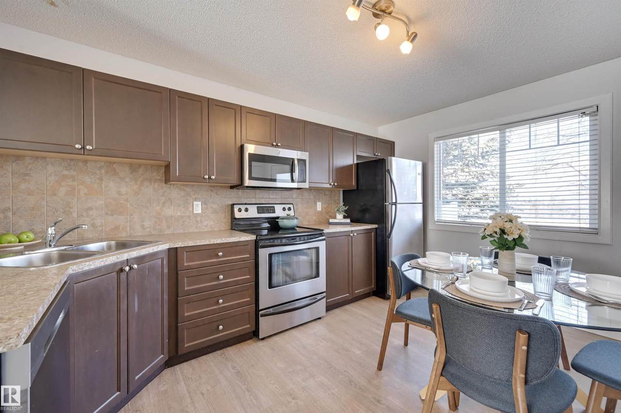 https://bt-photos.global.ssl.fastly.net/alberta/1280_boomver_1_E4484057-2.jpg