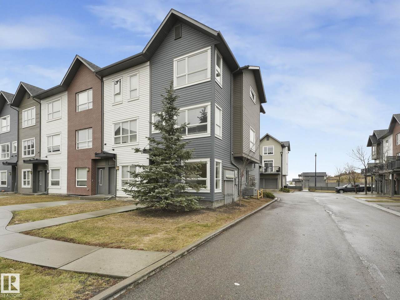 2560 Pegasus Boulevard - Photo 1