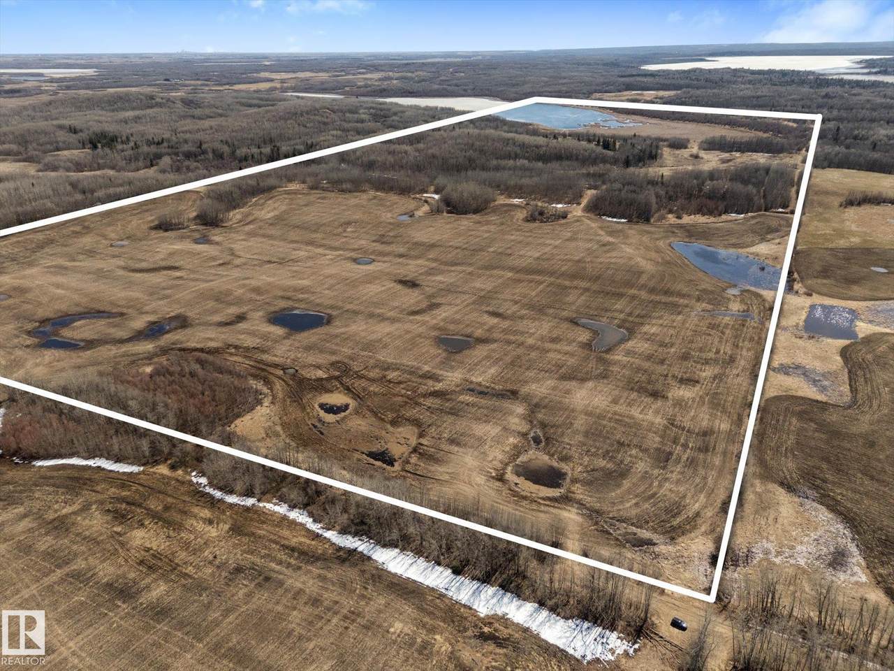 RGE RD 12 Twp Rd 562 - Photo 1