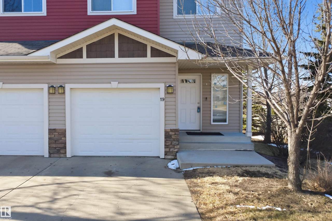15151 43 Street - Photo 1
