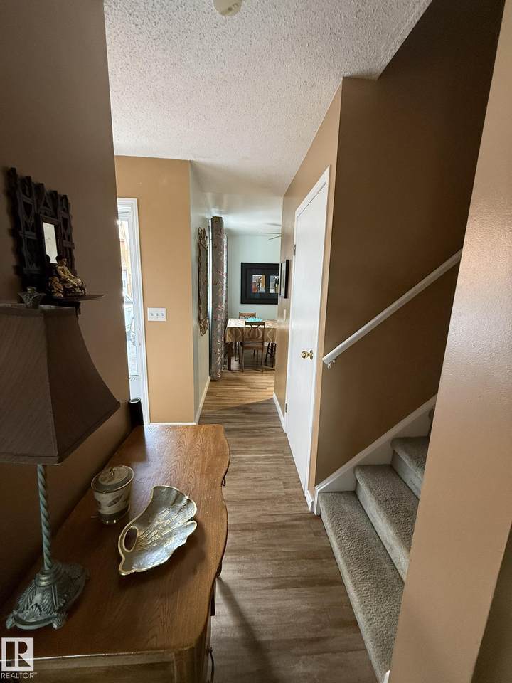 https://bt-photos.global.ssl.fastly.net/alberta/1280_boomver_1_E4485673-2.jpg