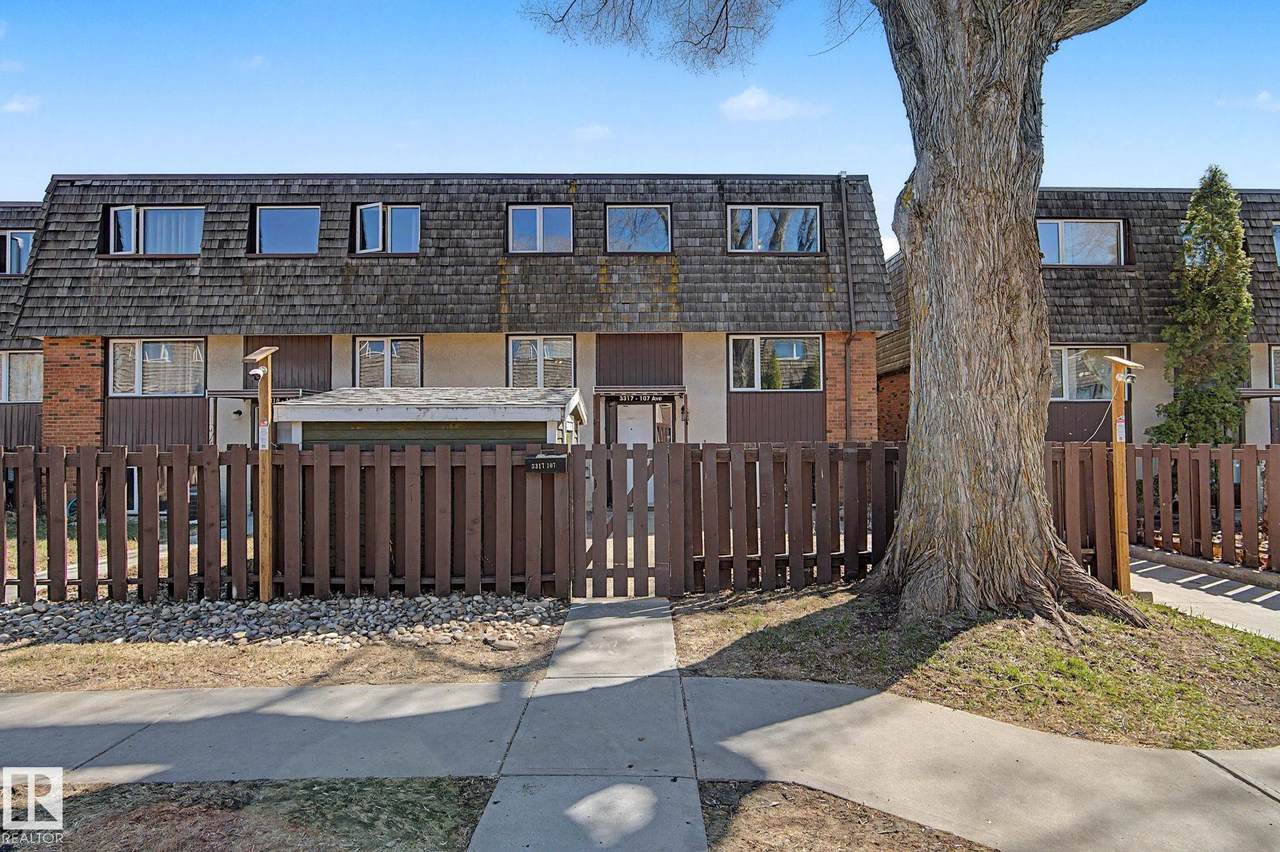 3317 107 Avenue - Photo 1