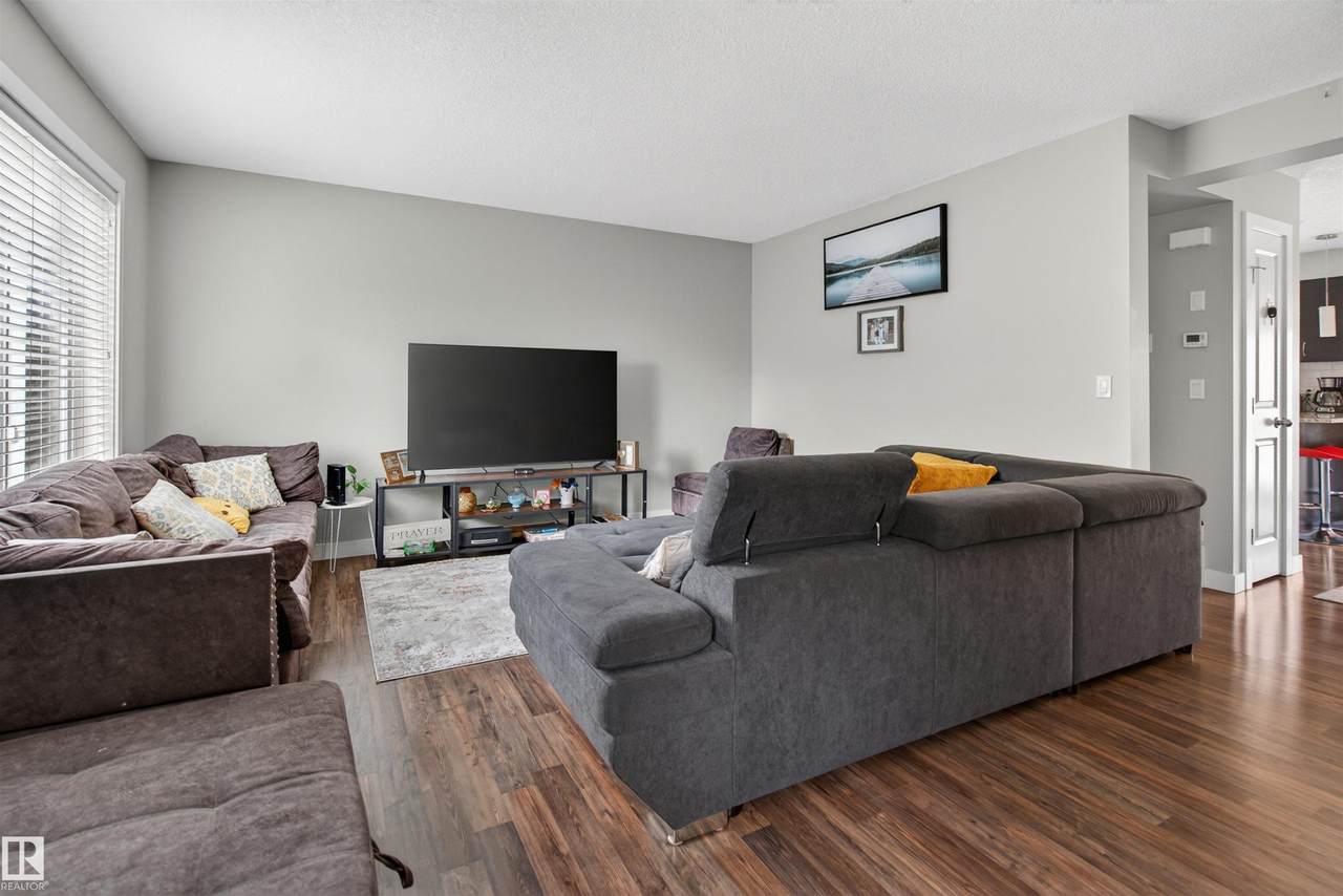 https://bt-photos.global.ssl.fastly.net/alberta/1280_boomver_1_E4486054-2.jpg