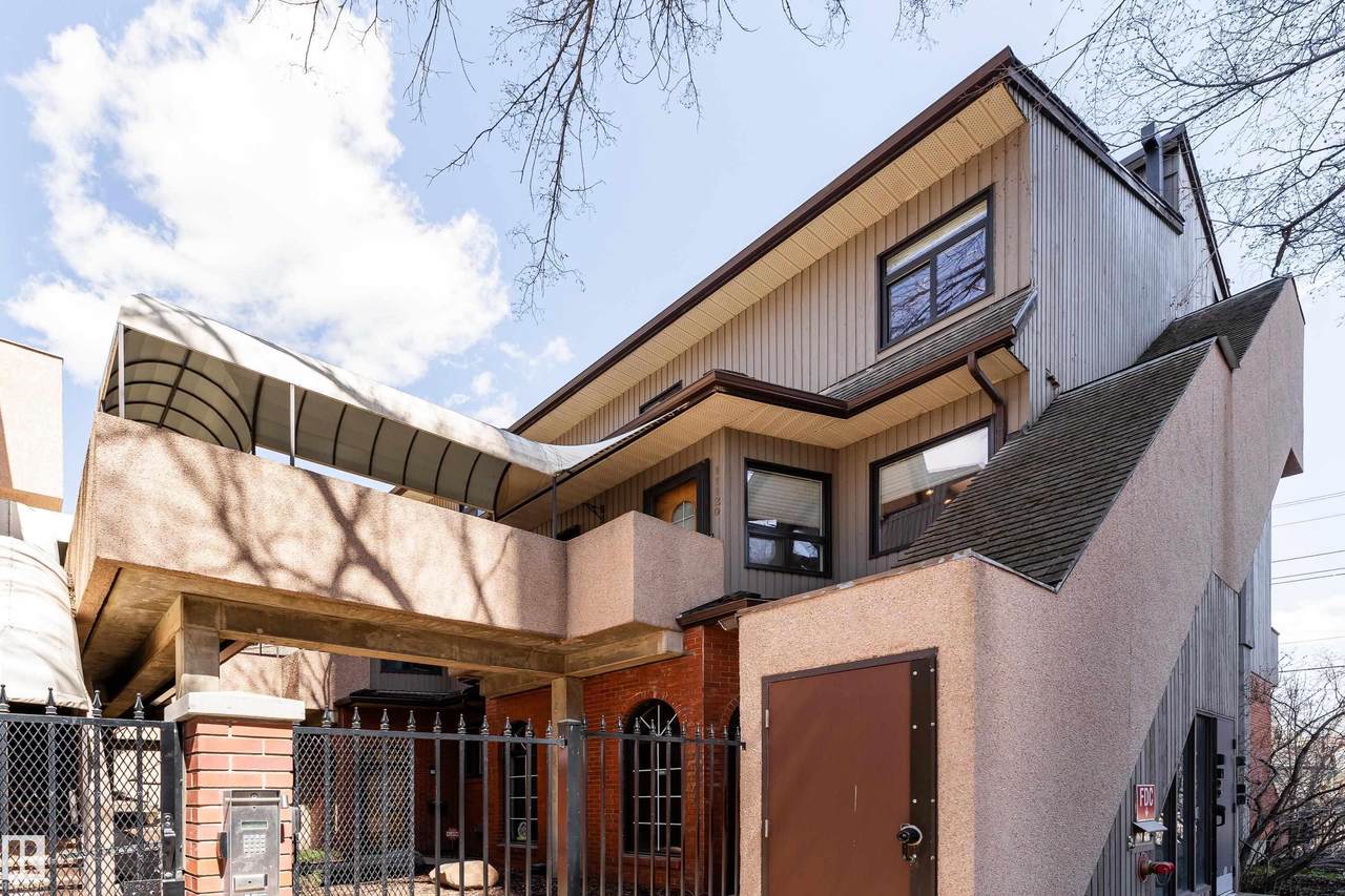 11120 83 Avenue - Photo 1
