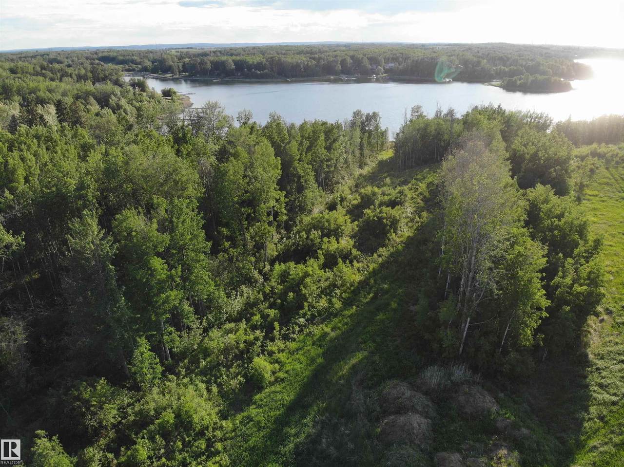 https://bt-photos.global.ssl.fastly.net/alberta/1280_boomver_1_E4486250-2.jpg