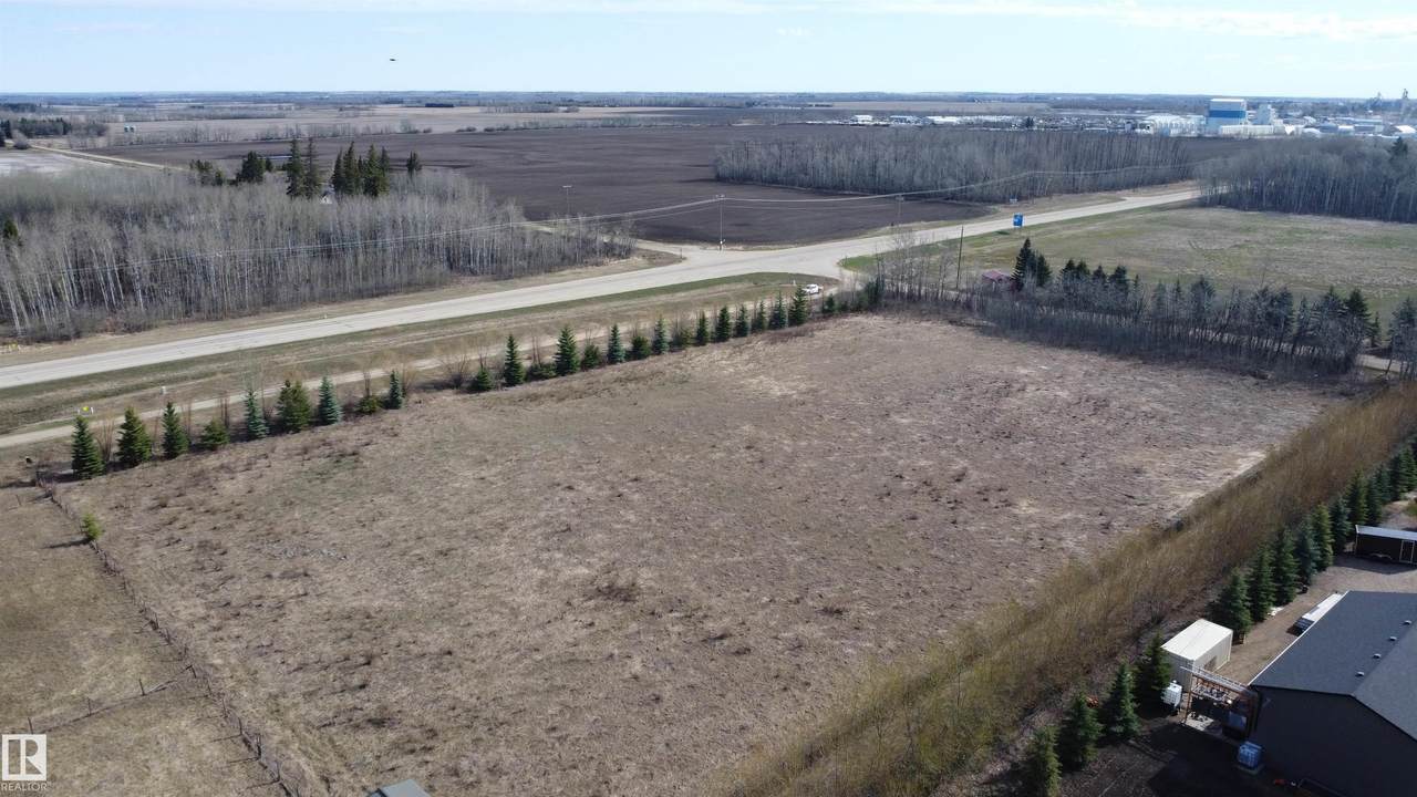 https://bt-photos.global.ssl.fastly.net/alberta/1280_boomver_1_E4486592-2.jpg