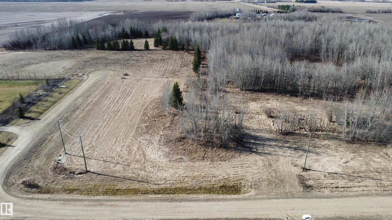 https://bt-photos.global.ssl.fastly.net/alberta/1280_boomver_1_E4486907-2.jpg