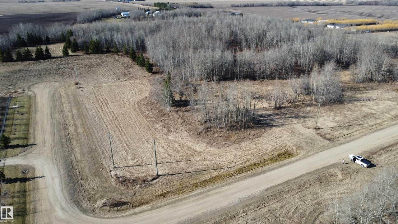 https://bt-photos.global.ssl.fastly.net/alberta/1280_boomver_1_E4486907-2.jpg