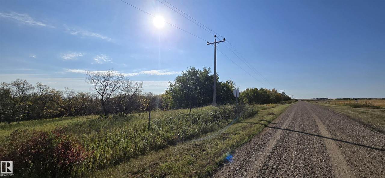 https://bt-photos.global.ssl.fastly.net/alberta/1280_boomver_1_E4487189-2.jpg