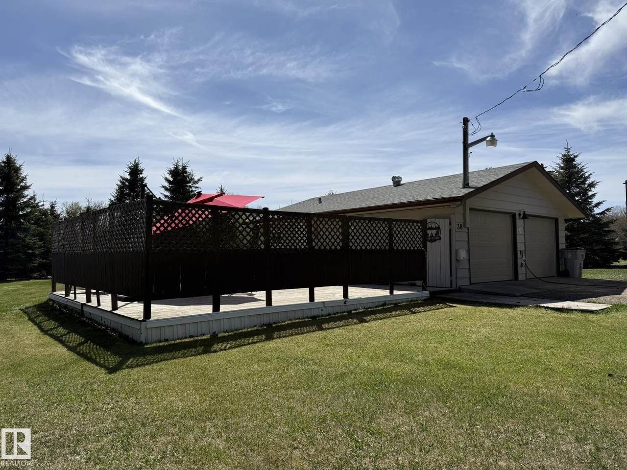 38 Lakeshore Drive - Photo 1