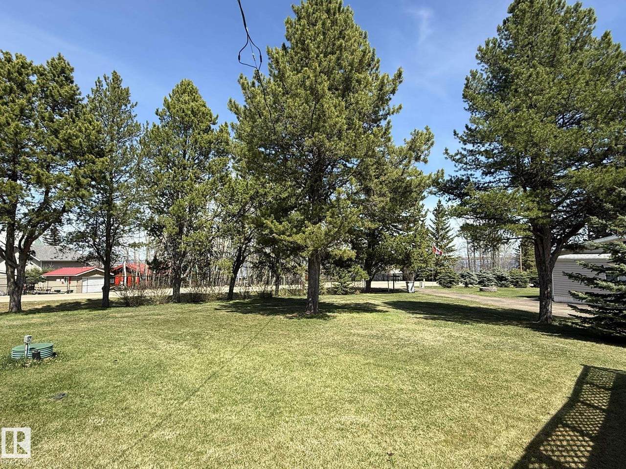 https://bt-photos.global.ssl.fastly.net/alberta/1280_boomver_1_E4487554-2.jpg